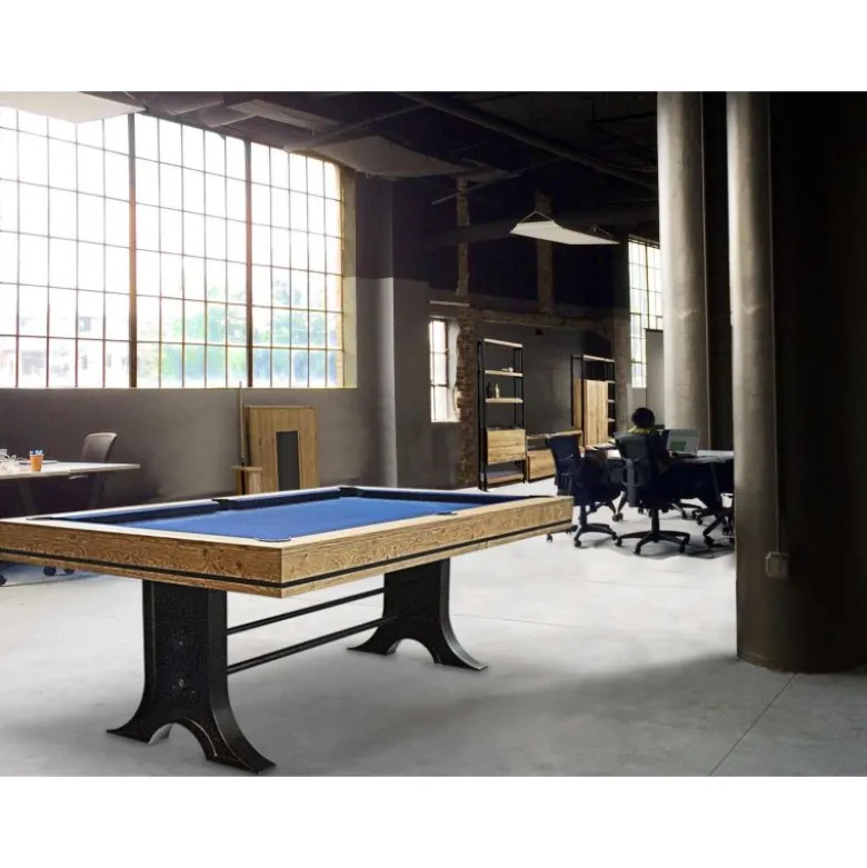 Atelier : Un billard haut de gamme, au style authentique et industriel