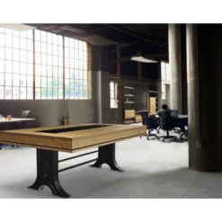 Atelier : Un billard haut de gamme, au style authentique et industriel