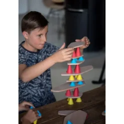 Piks 64 pièces. Le jouet créatif qui mélange équilibre et construction
