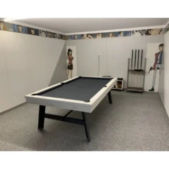 Une table style industriel qui se transforme en vrai billard